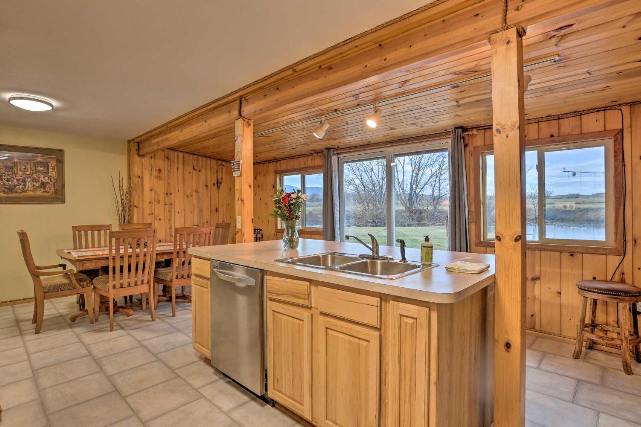 Rustic Spearfish Cabin On 12-Acre Trout Farm Экстерьер фото