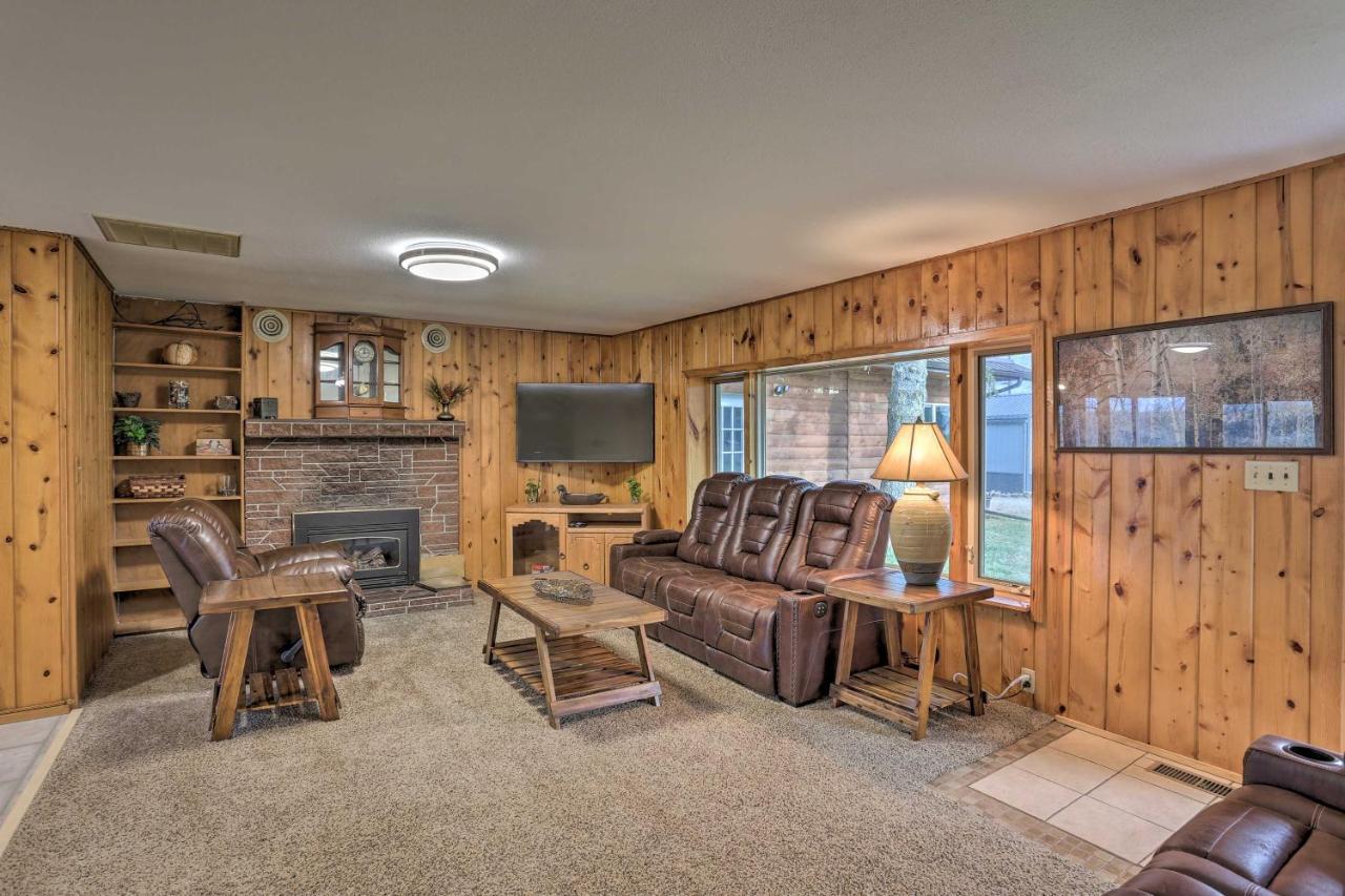 Rustic Spearfish Cabin On 12-Acre Trout Farm Экстерьер фото