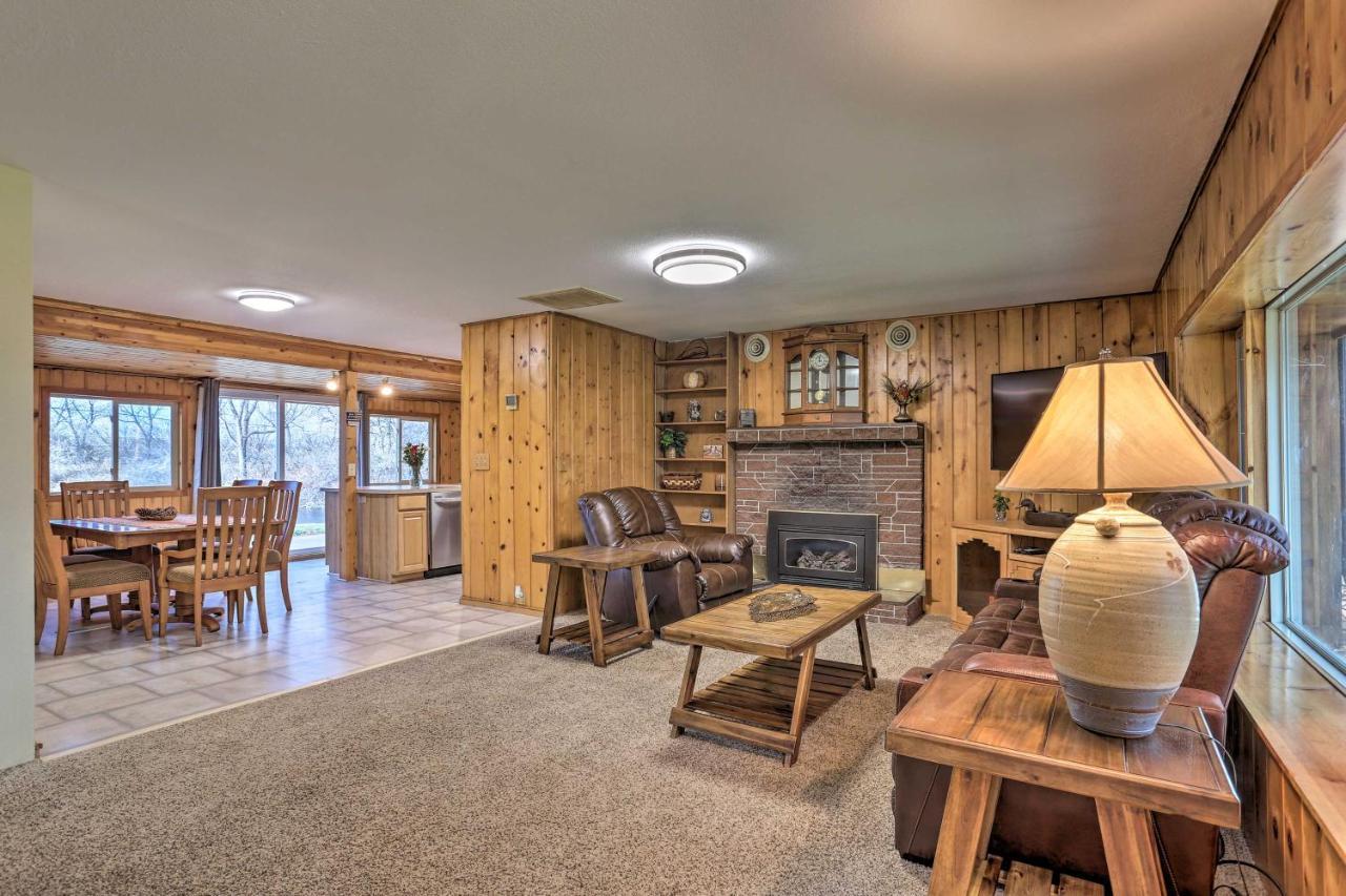 Rustic Spearfish Cabin On 12-Acre Trout Farm Экстерьер фото